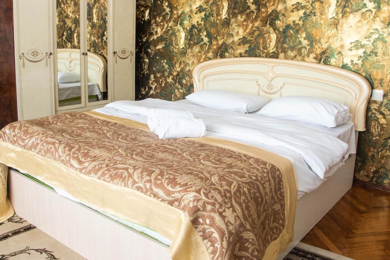 Ezio Hotel Codru Ngoại thất bức ảnh