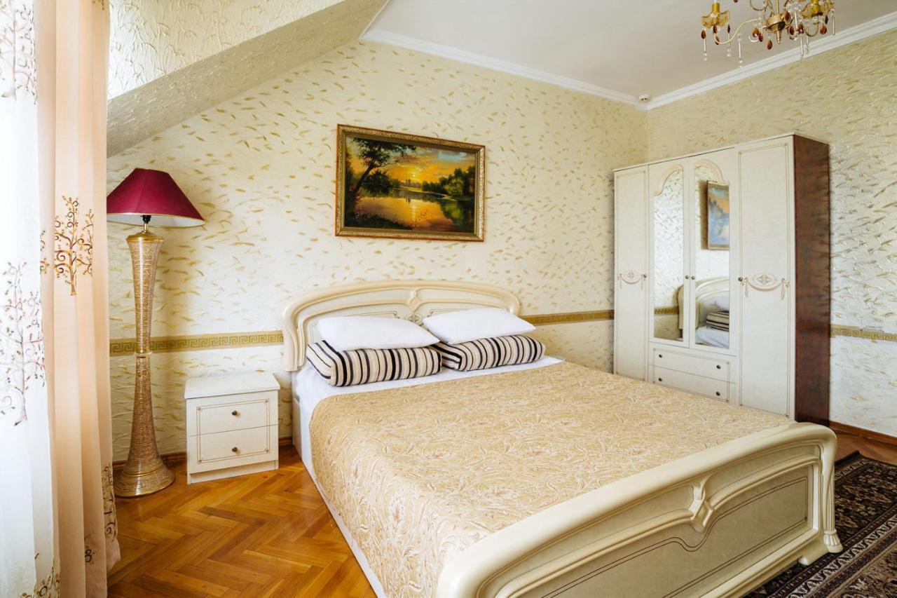 Ezio Hotel Codru Ngoại thất bức ảnh